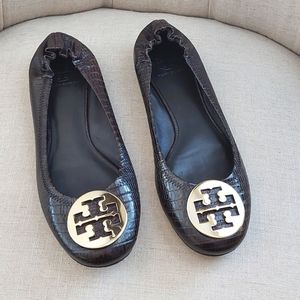 Tory Burch Sz 9.5 Dark Brown Reva Snakeskin Flats